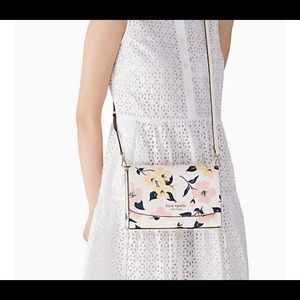kate spade carson lily blooms crossbag